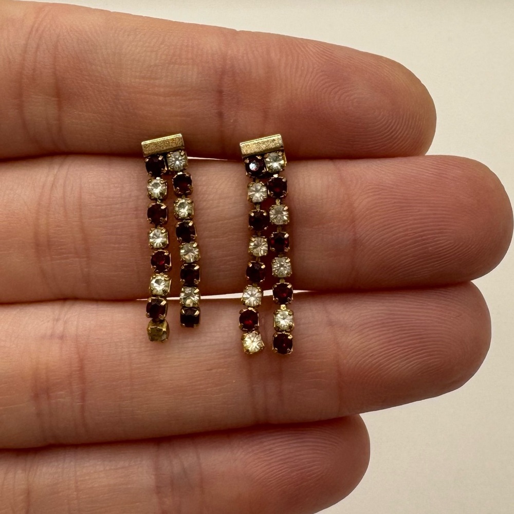 AVON Vintage Monte Carlo Crystal Dangle Earrings